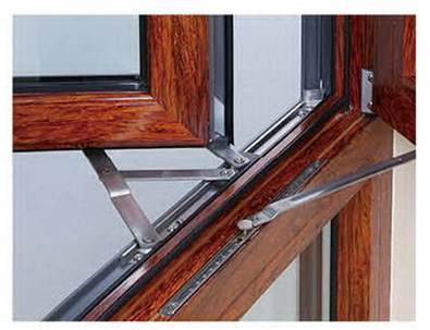 狂風(fēng)暴雨來(lái)襲,你家的門(mén)窗HOLD得住嗎?