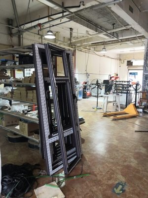 太倉市城廂鎮(zhèn)閣努門窗經(jīng)營部