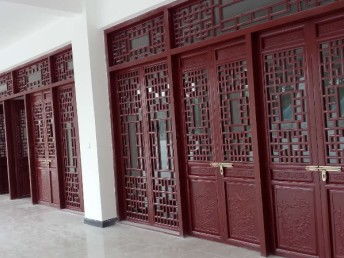 川黔陜仿古家具與實木花格門窗探秘 傳承與創新中的家居藝術